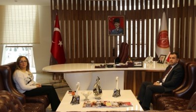 Mustafa Eldivan'dan Rektör Kılıç'a Veda Ziyareti