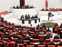 Seçim süresini 5 yıla çıkaran madde kabul edildi