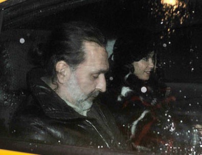 Yeni bir set aşkı daha mı?