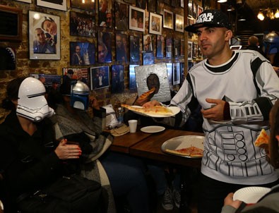 Diyarbakırlı şampiyon pizzacı Prenses Leia'yı unutmadı