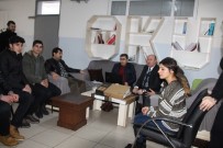 MEHMET NURİ ÇETİN - Kaymakam Çetin'den Başarılı Öğrencilere Bilgisayar