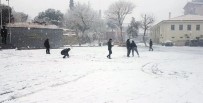 Kula'da Okullara Kar Tatili