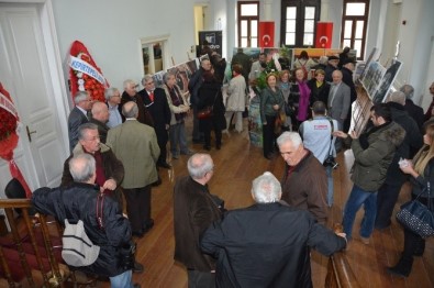 Mehmet Çevik Fotoğraf Sergisi Süleymanpaşa Belediyesi Tarihi Bina'da Açıldı