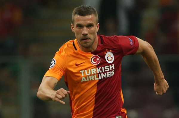 Podolski'ye transfer teklifi