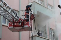 PATLAMA SESİ - Elazığ'da Yangın Kısa Sürede Söndürüldü