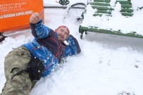 KARDAN ADAM - Eskişehir'de Kar Keyfi Ve Kartpostallık Görüntüler