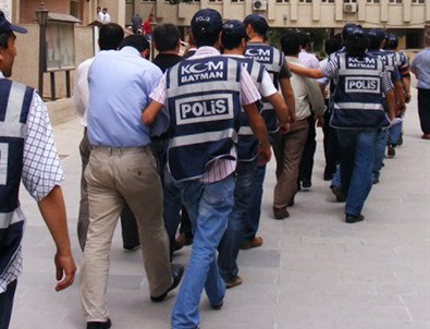 5 ilde FETÖ operasyonu