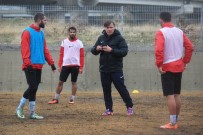 SELÇUK YAŞAR - Karşıyaka Hazırlıklara Başladı