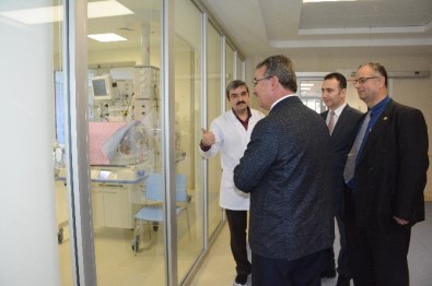 Medova Hastanesine Ziyaretler Sürüyor