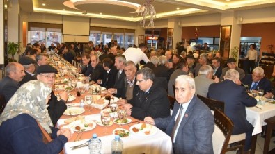 Milas Belediyesi Muhtarlarla Yemekte Buluştu