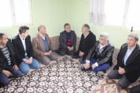 VURAL KAVUNCU - Milletvekili Ve Başkandan İki Çocuğunu Kaybeden Aileye Taziye Ziyareti