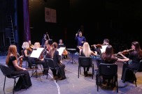 ORKESTRA ŞEFİ - TSKM'de 'Yeni Yıl' Konseri