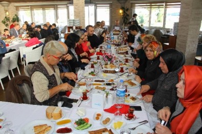 AK Parti Engellilerle Bir Araya Geldi