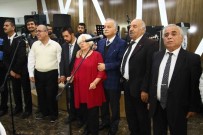ENGELLİ OTOBÜSÜ - Başkan Karabağ'dan Engelli Vatandaşlara Müjde