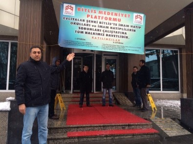 'Bitlis'te İmam Hatip Okulları Ve İmam Hatiplilerin Sorunları' Çalıştayı