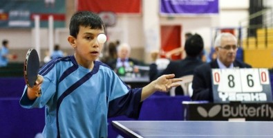 İlçe Spor Şenlikleri Masa Tenisi Turnuvası Tamamlandı