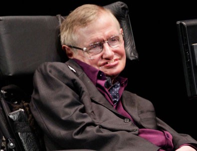 İngiliz Fizikçi Hawking Roma'da hastaneye kaldırıldı