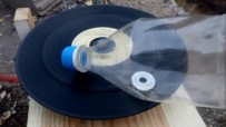 MÜZİK ALETİ - Su İle Çalışan Gramofon Yaptı