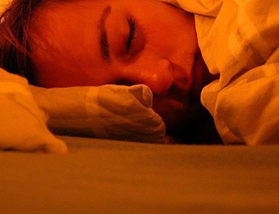 '5-6 saatten az uyuyanlar daha kısa yaşıyor'