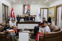 ÇAM SAKıZı - Başkan Yalçın Başarılı Genç Sporcuları Ödüllendirdi