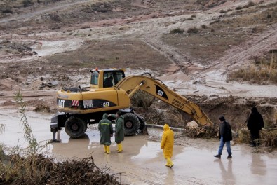 Çocuklarını Kreşe Bırakıp, İşe Gideceklermiş