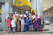 TEBRİK KARTI - Minik Öğrencilerden Yılbaşı Tebrik Kartı