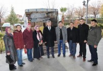 Saruhanlı'dan Halep'e 5 Kamyon Yardım