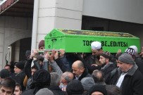 Sinop'taki Kazada Ölen Öğrenci Tosya'da Defnedildi