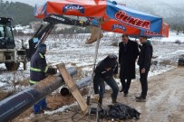 VEZIRHAN - Vezirhan'da Sorunlu Ana Su Hattı Yenileniyor