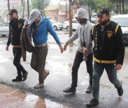 OTO HIRSIZLIK - Hırsızdan Sürücülere 'Anahtarı Arabada Unutmayın' Uyarısı