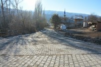 Koyulhisar'da Parke Taşı Döşeme Çalışmaları