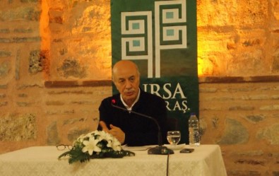 Mengüşoğlu İslam'da Benlik Bilincini Anlattı