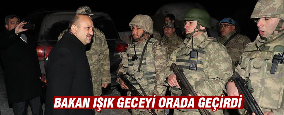 Milli Savunma Bakanı Işık Şırnak'ta