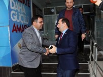 HASAN ARSLAN - Vali Işık Siyasi Partileri Dolaştı