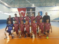 TÜRKIYE VOLEYBOL FEDERASYONU - Genç Kafkars  Beşte Beş Yaptı