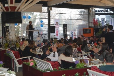 AKINSOFT 4 Aralık Dünya Bilişimciler Günü'nü Kutladı