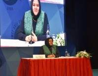 ÖĞRETMEN ATAMASI - Cumhurbaşkanı Başdanışmanı Gürcan Üniversite Öğrencileri İle Buluştu