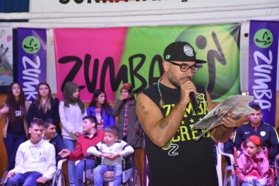 Dursunbey'de Engellilere Zumba Morali