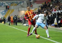 İlk Yarıda Tek Gol Var