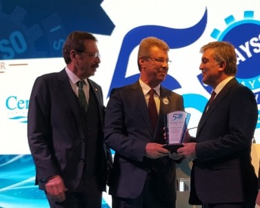 KAYSO 50. Yıl Gecesinde Kayseri Şeker'e Ödül