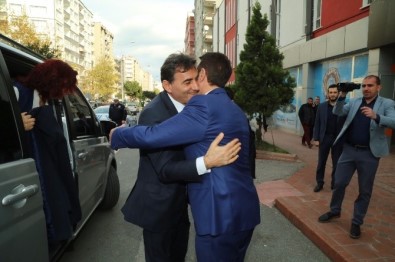 Kosova Kamu Düzeni Bakanı'ndan Başkan Tok'a Kongre Teşekkürü
