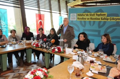 Nilüfer'den Kadın Derneklerine Destek