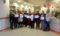 SELÇUK ÇETIN - Pursaklar'da 12 Kadın Daha Bilgisayar Sertifikası Aldı