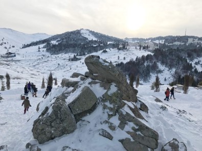 Uludağ'da Kar Kalınlığı 50 Santimetreye Ulaştı