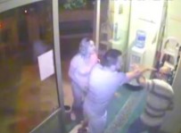 Müezzini Darp Edenlere 40 Yıl Hapis Talebi