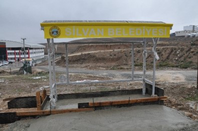 Silvan Belediyesi Yeni Duraklar Yaptı