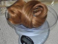 NİCOLAS MADURO - Yaşamak için saçlarını satıyorlar