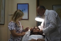 UYGUR TÜRKLERİ - Akupunktur İle İlaçsız- Bıçaksız Gençlik