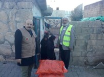 Kahta'da Kömür Ve Battaniye Yardımı Yapıldı