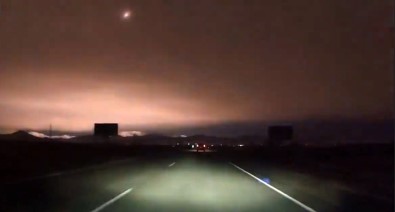 Meteor geceyi böyle aydınlattı